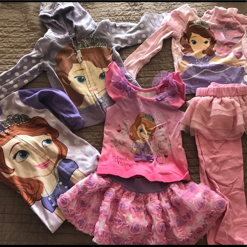 Disney Princess Sophia size 2T Lot